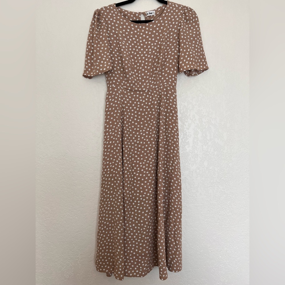 In Loom Polka Dot Midi Dress‎